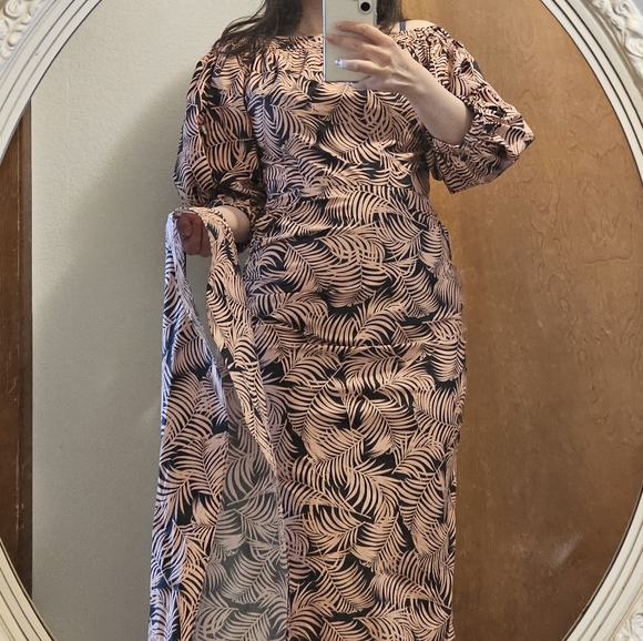 Carolina Herrera Off shoulder puff sleeve ruched midi dress - Picture 6 of 10